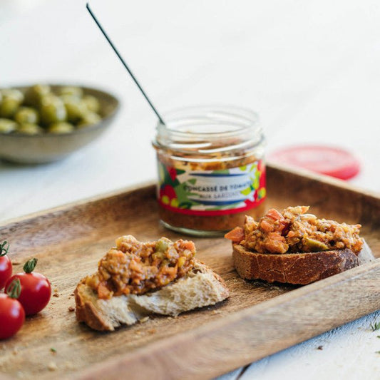 ConcassĂ© de tomates aux sardines â La Belle - Ăloise â 105âŻg â Produit français | Le Cornichon