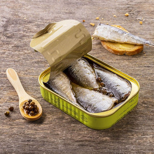 Sardines Ă lâhuile dâolive et aux poivres verts â La Belle - Ăloise â 115 g â Produit français | Le Cornichon